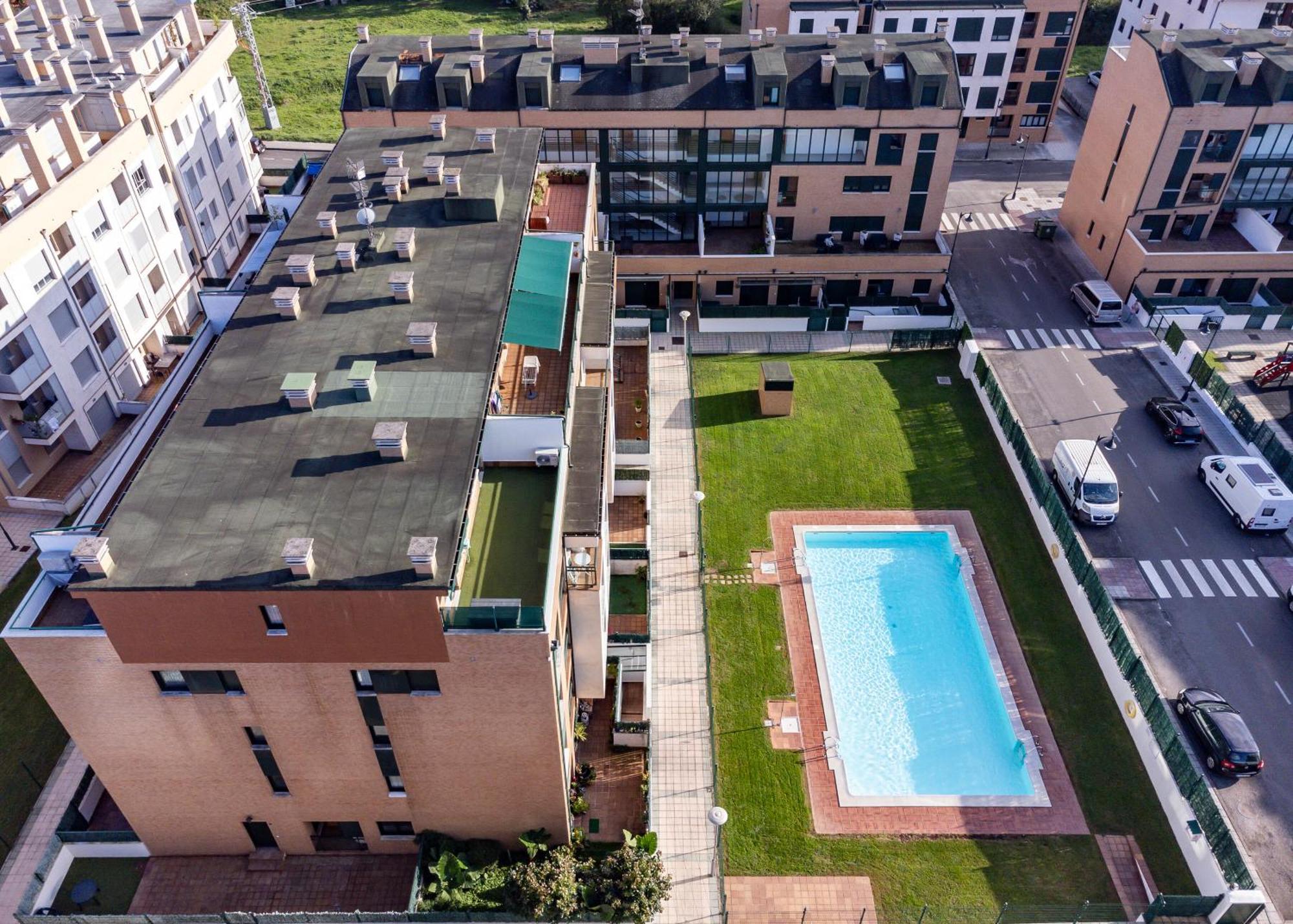 Tarantino, Apartamento Con Piscina, Playa A 3 Km Vut-2505-As 利亚内斯 外观 照片